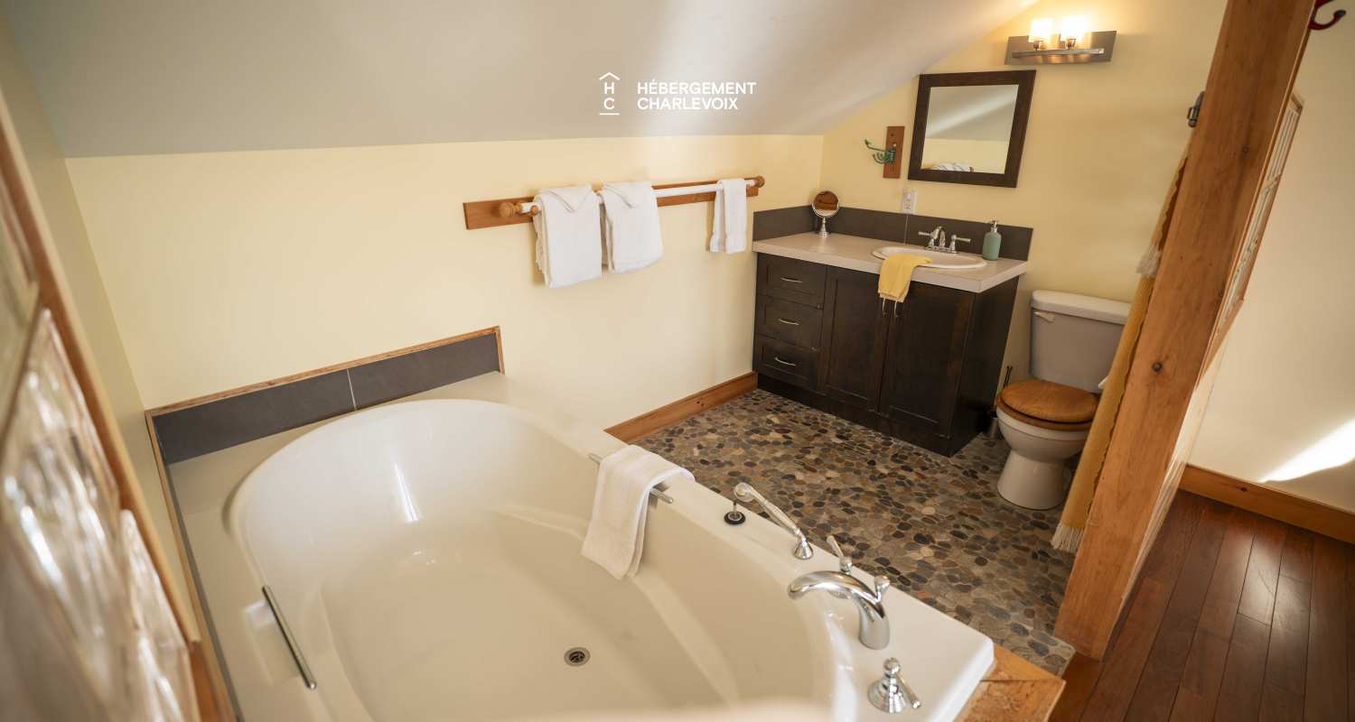 APO-1 - Perfect alliance between rustic and contemporary